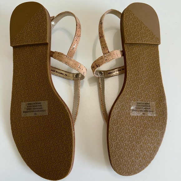 Lilly Pulitzer Rita Sandals - Picture 4 of 5